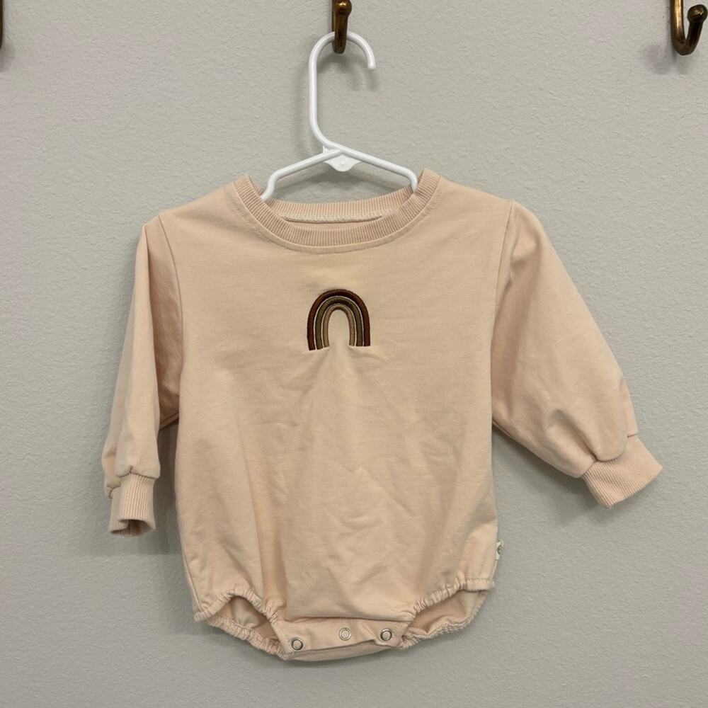 Rainbow Baby Sweatshirt Bubble size 3-6 months